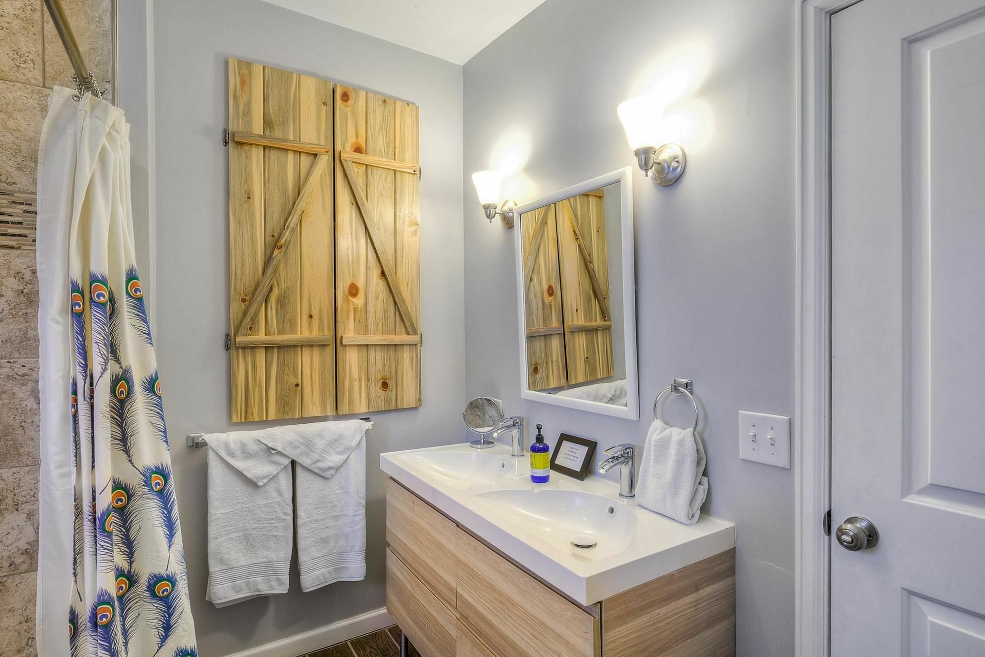 Apartamento Huge Remodeled Downtown Sleeps 16! DEN